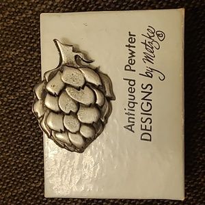 *Metzke* Antiqued Pewter Designs by Metzke - weighty Artichoke or Pinecone?